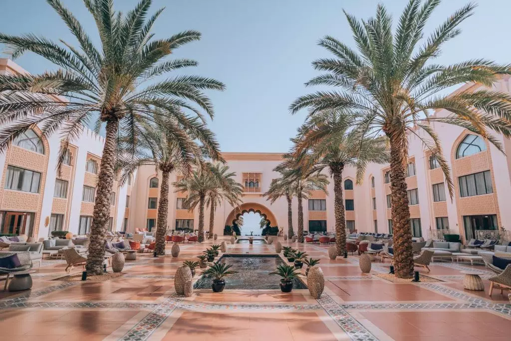 Shangri La Al Husn